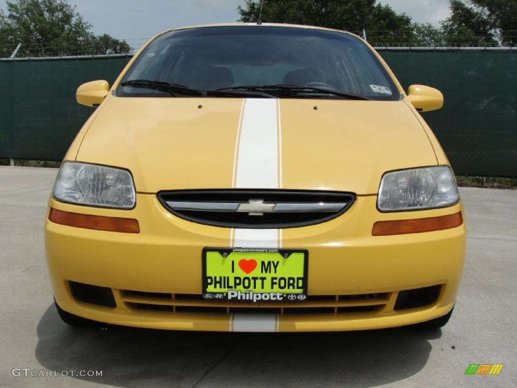2005 Aveo LS Hatchback - Summer Yellow / Gray photo #9