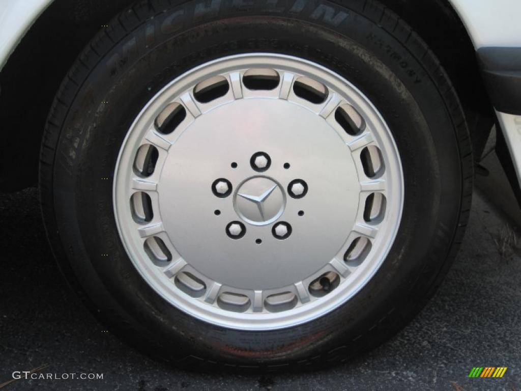 1986 Mercedes-Benz SL Class 560 SL Roadster Wheel Photo #31269840