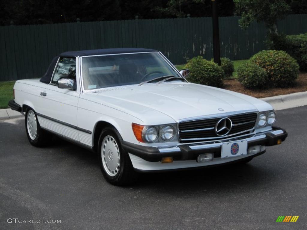 Arctic White 1986 Mercedes-Benz SL Class 560 SL Roadster Exterior Photo #31270068