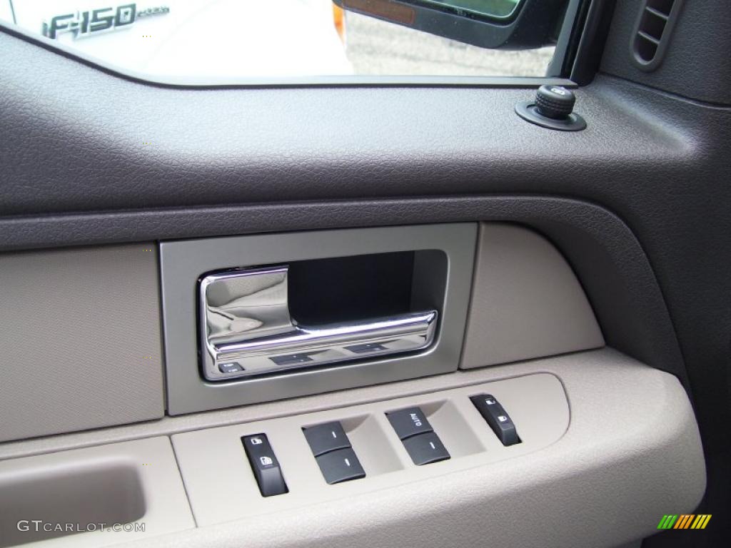 2010 F150 XLT SuperCrew 4x4 - Dark Blue Pearl Metallic / Medium Stone photo #14