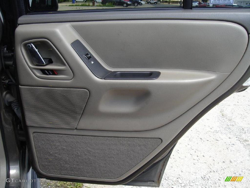 2000 Grand Cherokee Laredo 4x4 - Taupe Frost Metallic / Agate photo #18