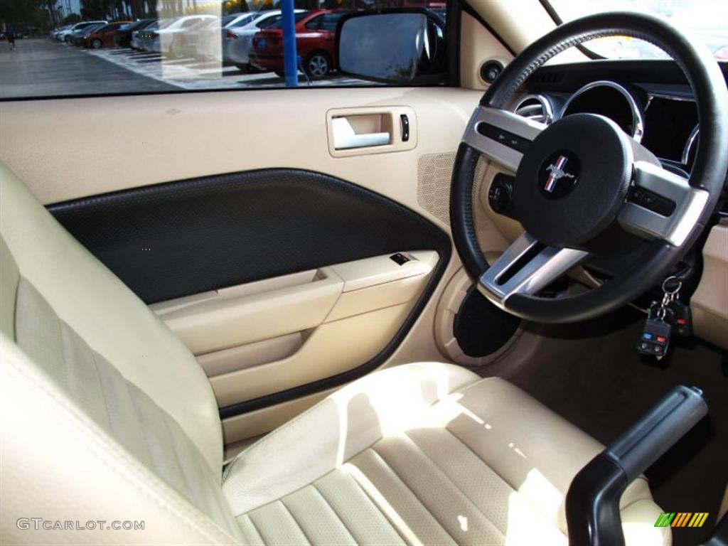 2008 Mustang GT Premium Coupe - Performance White / Medium Parchment photo #12