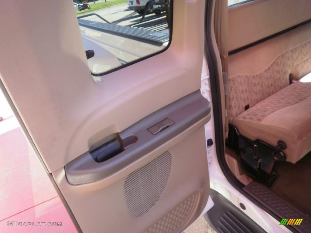 1999 F350 Super Duty XLT SuperCab Dually - Oxford White / Camel photo #20