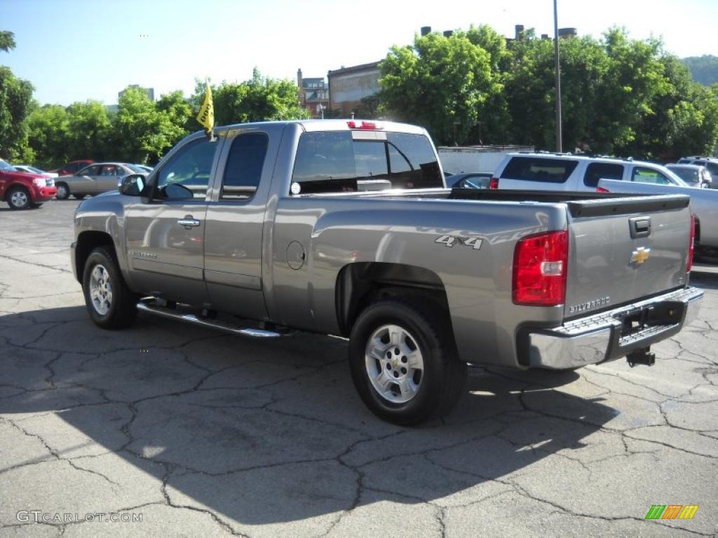 2007 Silverado 1500 LT Extended Cab 4x4 - Graystone Metallic / Light Titanium/Ebony Black photo #4