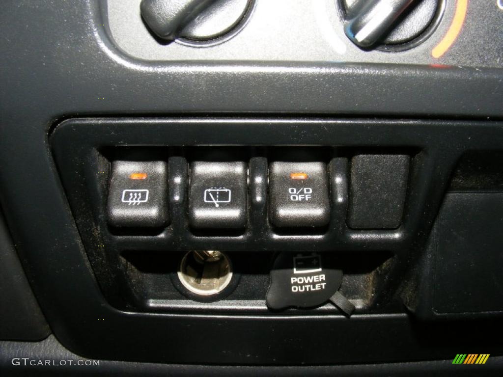 2004 Wrangler X 4x4 - Patriot Blue Pearl / Dark Slate Gray photo #24