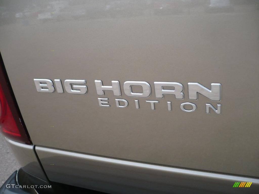 2007 Ram 1500 Big Horn Edition Quad Cab 4x4 - Light Khaki Metallic / Khaki Beige photo #12