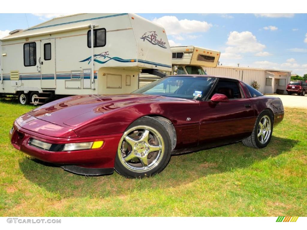 1993 Corvette 40th Anniversary Coupe - Ruby Red Metallic / Ruby Red photo #1