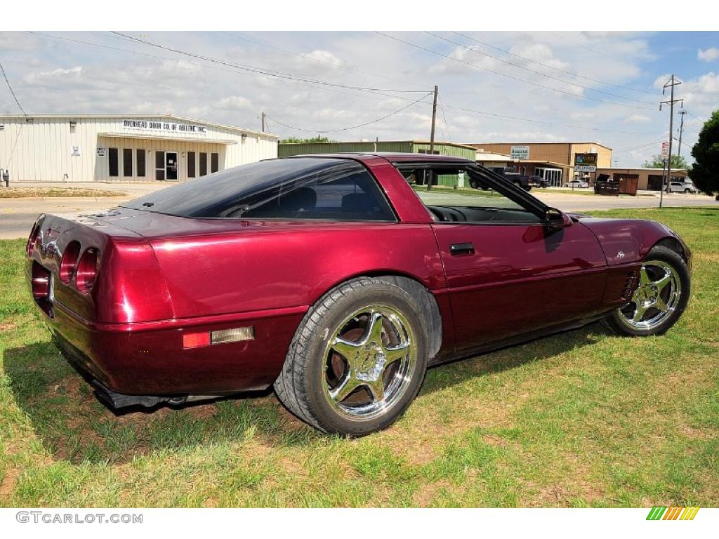 Ruby Red Metallic 1993 Chevrolet Corvette 40th Anniversary Coupe Exterior Photo #31291080