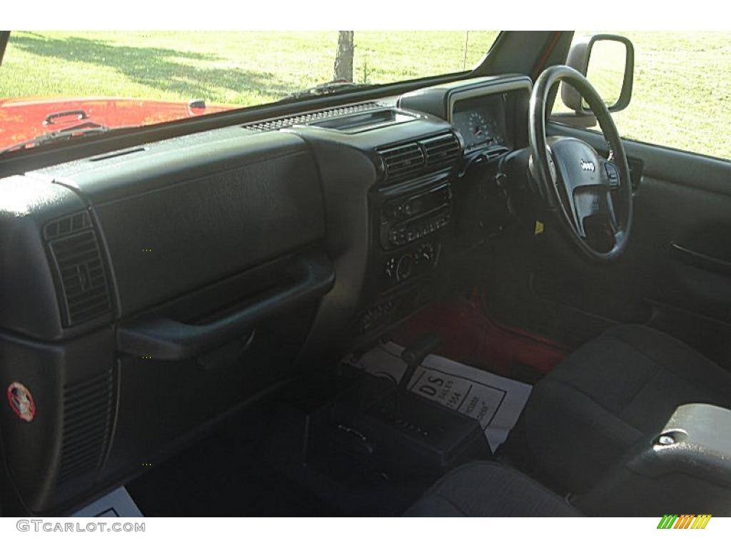 2005 Wrangler Sport 4x4 Right Hand Drive - Flame Red / Dark Slate Gray photo #20