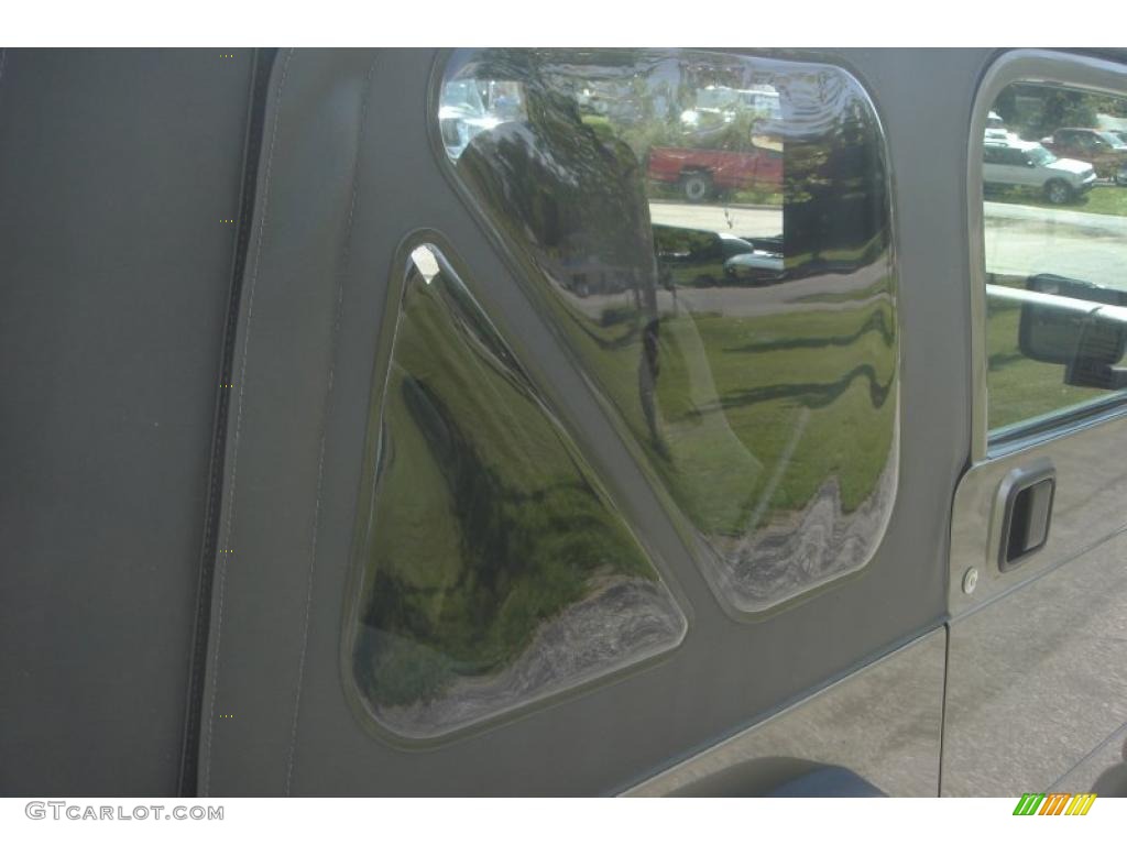 2004 Wrangler X 4x4 - Light Khaki Metallic / Dark Slate Gray photo #21