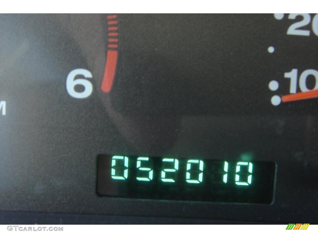 2004 Wrangler X 4x4 - Light Khaki Metallic / Dark Slate Gray photo #29