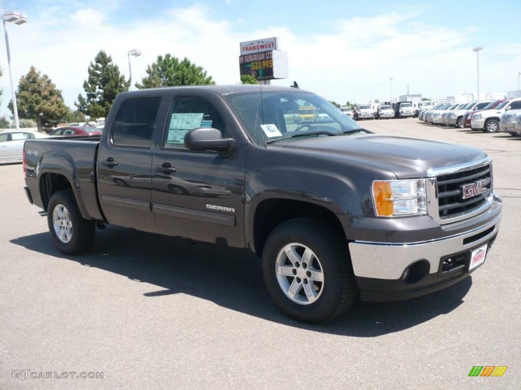 2010 Sierra 1500 SLE Crew Cab 4x4 - Storm Gray Metallic / Ebony photo #1