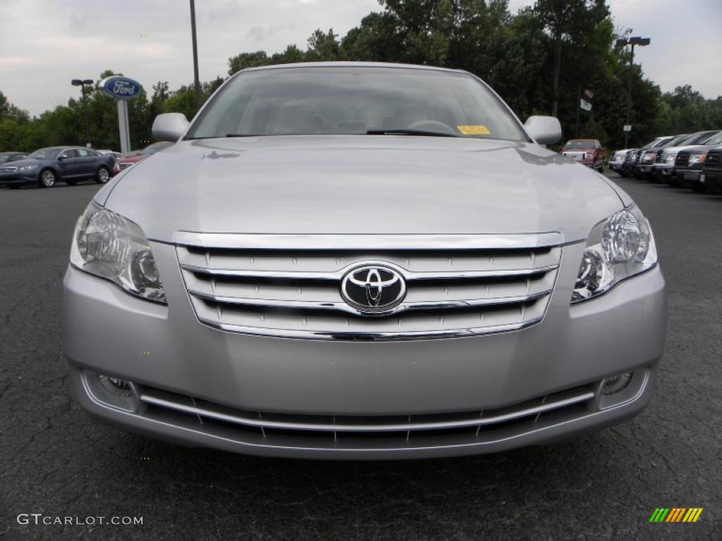 2006 Avalon XLS - Titanium Metallic / Light Gray photo #7