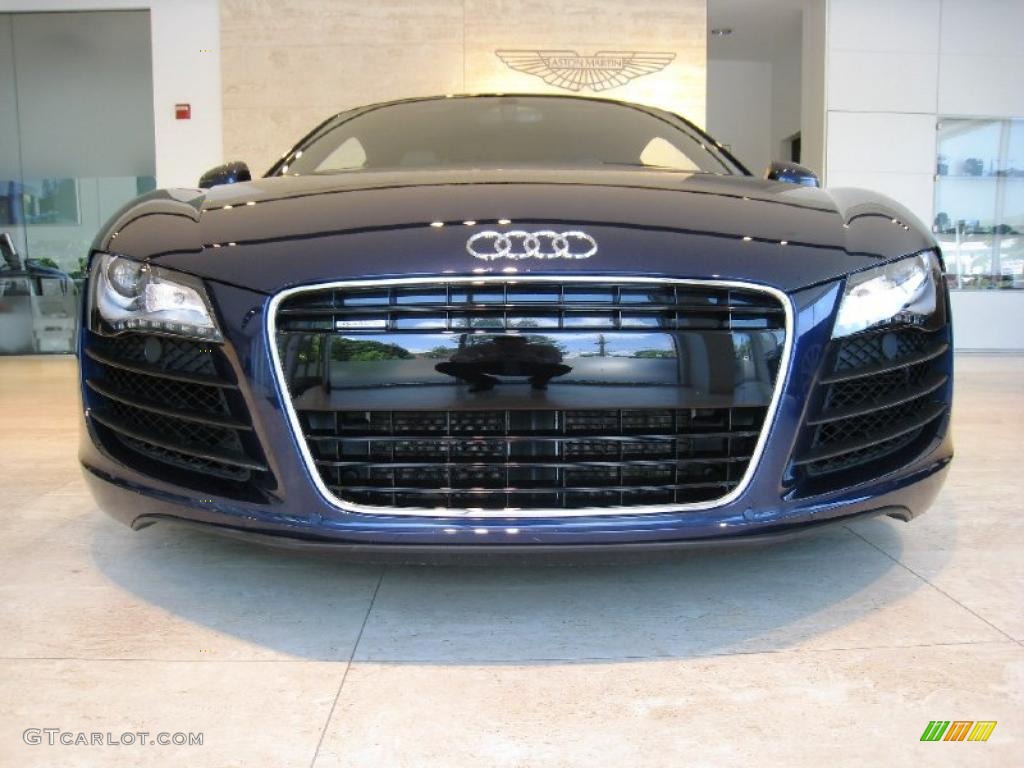2009 R8 4.2 FSI quattro - Mugello Blue Pearl Effect / Fine Nappa Limestone Grey Leather photo #2