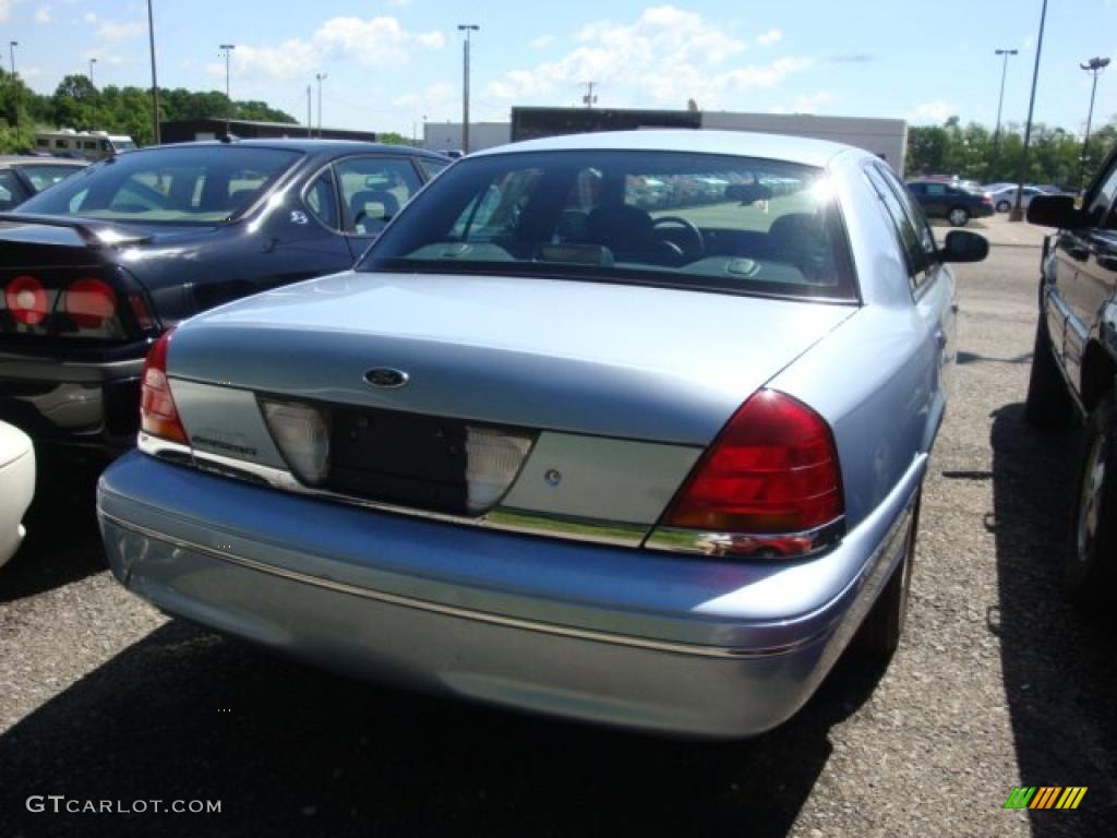 2000 Crown Victoria LX Sedan - Light Blue Metallic / Dark Denim Blue photo #2