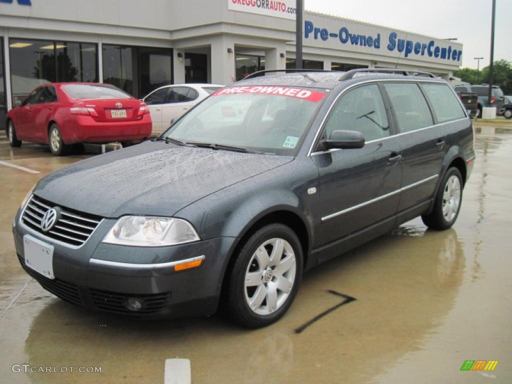 2003 Passat GLX 4Motion Wagon - Blue Anthracite Pearl / Grey photo #1