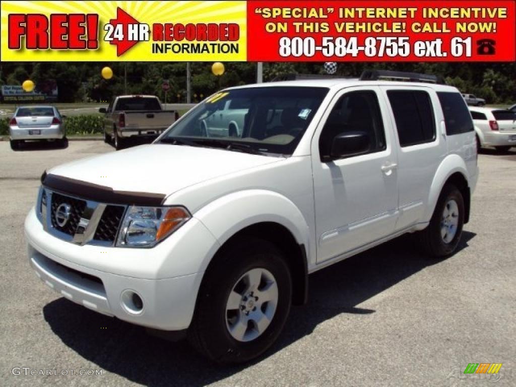 White nissan pathfinder 2007 #10