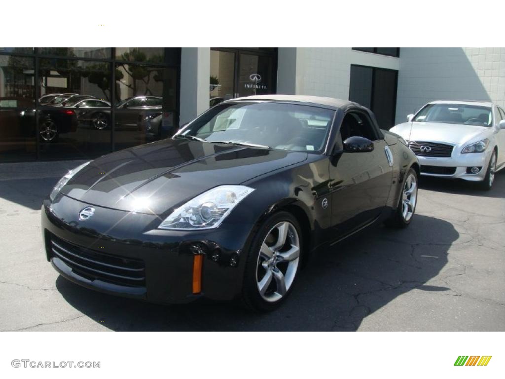 Magnetic Black Pearl Nissan 350Z