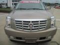 Radiant Bronze - Escalade  Photo No. 5