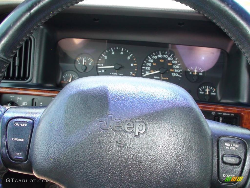 1998 Grand Cherokee Laredo - Light Driftwood Satin Glow / Gray photo #21