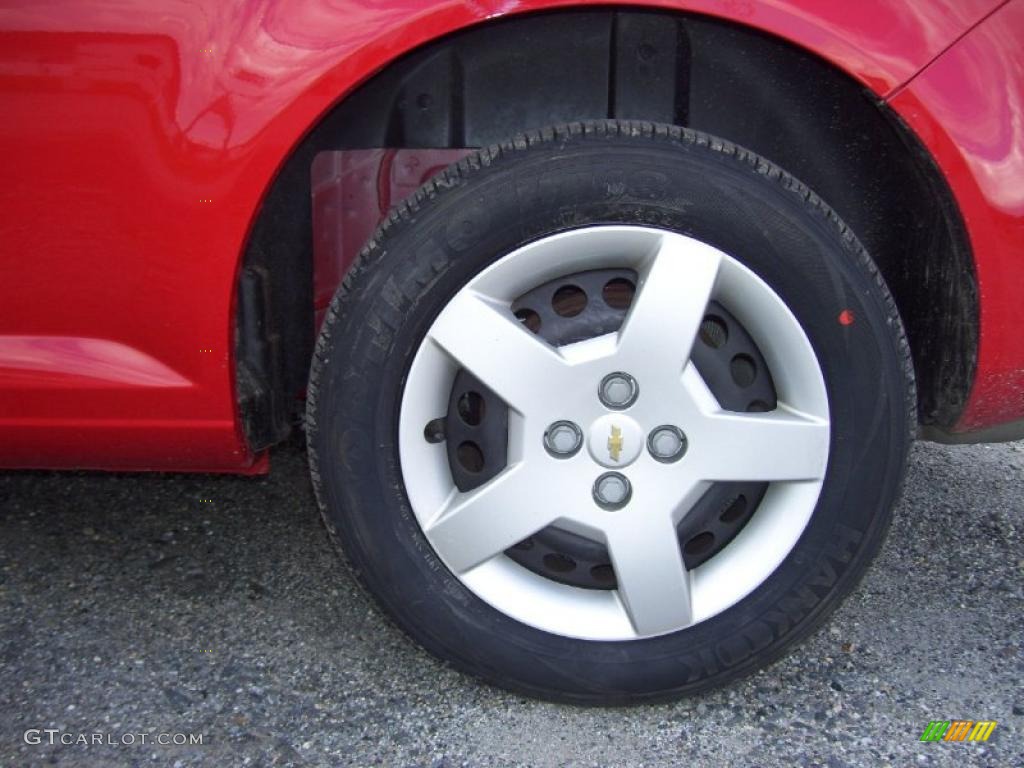 2007 Cobalt LS Coupe - Victory Red / Gray photo #11