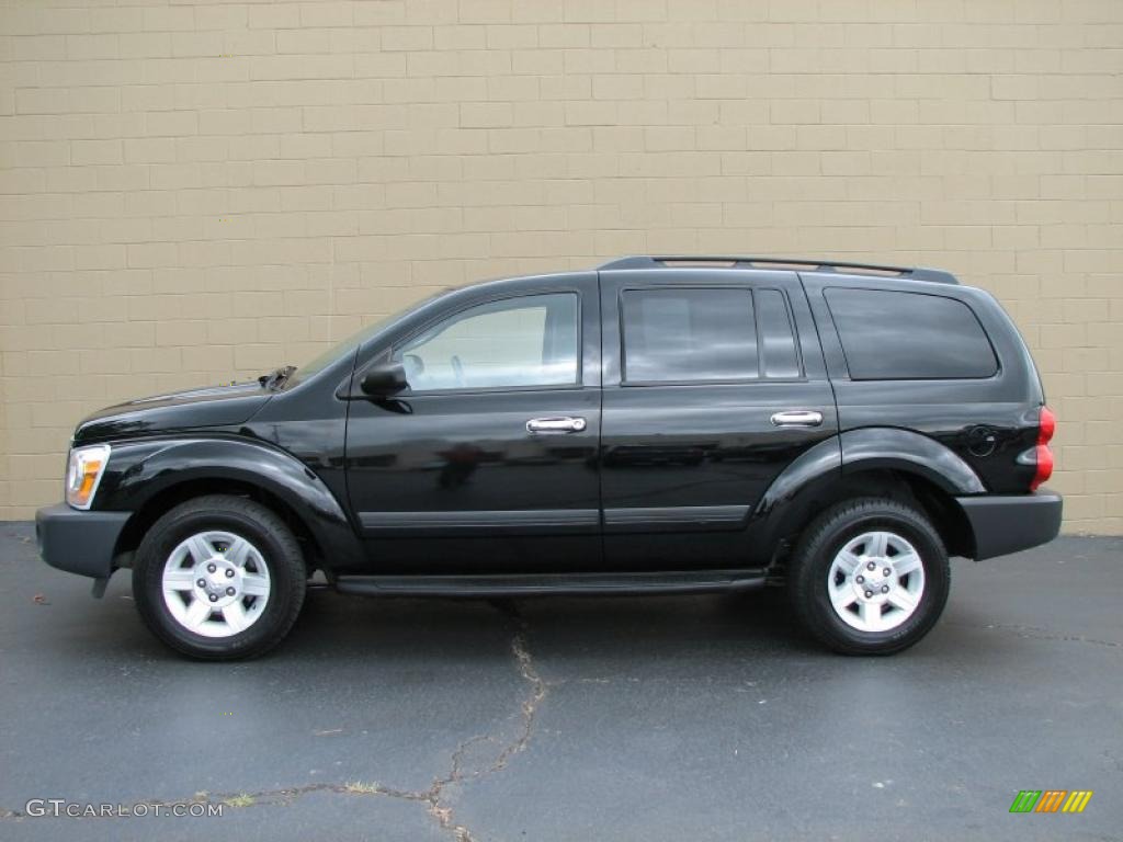 2005 Durango ST 4x4 - Black / Medium Slate Gray photo #1