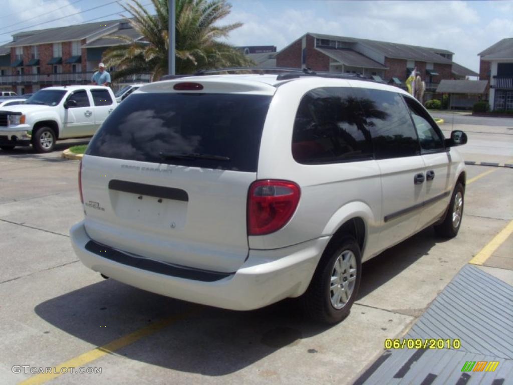 2006 Grand Caravan SE - Stone White / Medium Slate Gray photo #4