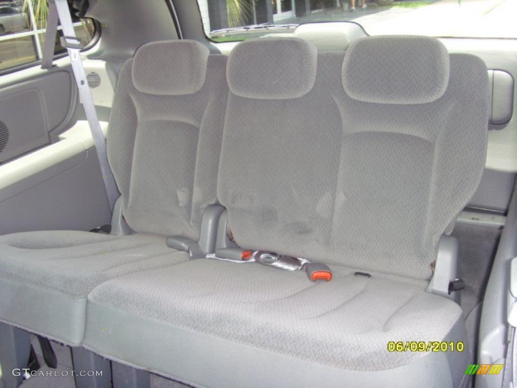 2006 Grand Caravan SE - Stone White / Medium Slate Gray photo #10