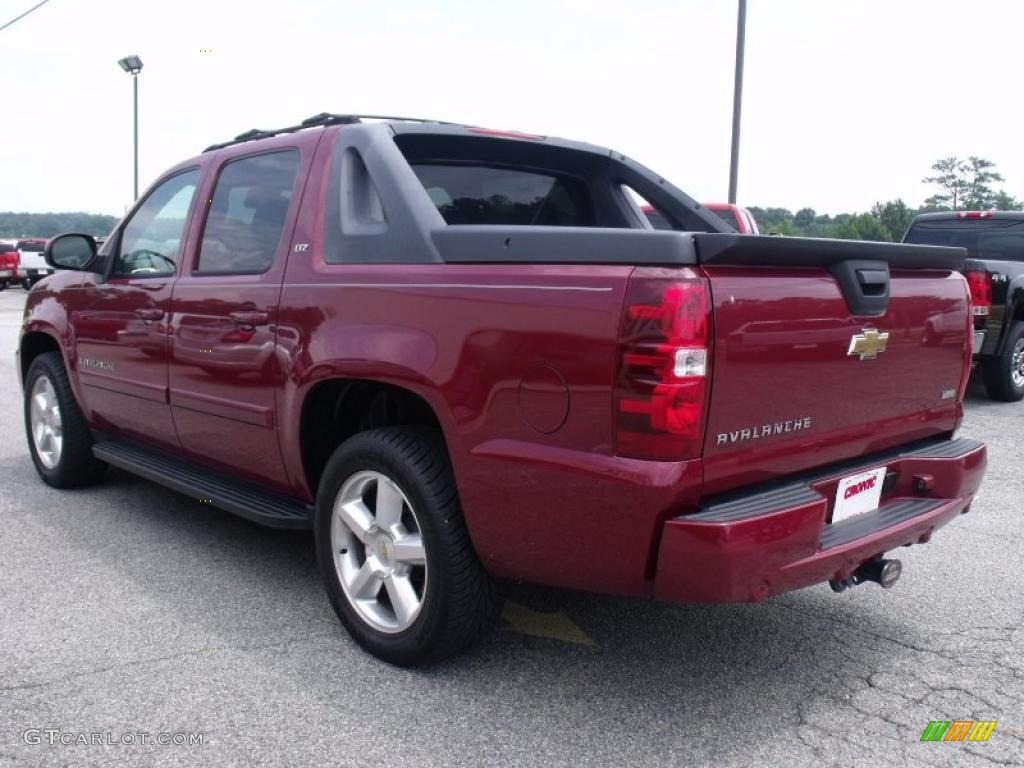 2007 Avalanche LTZ 4WD - Sport Red Metallic / Dark Titanium/Light Titanium photo #6