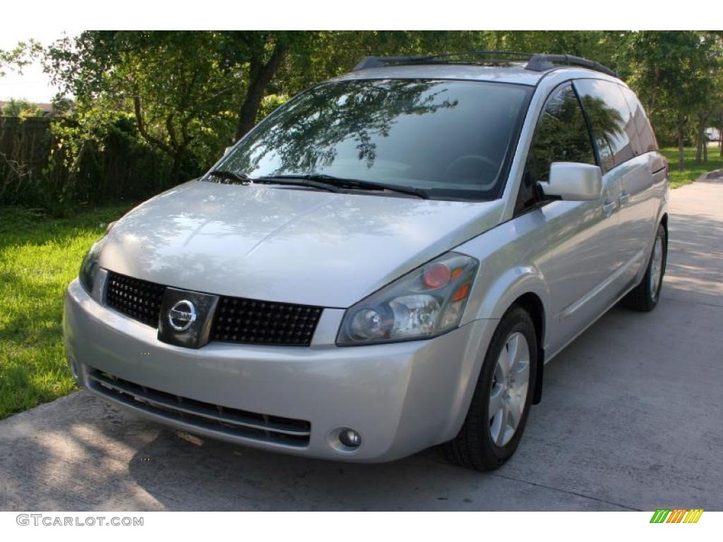 Silver Mist Metallic Nissan Quest