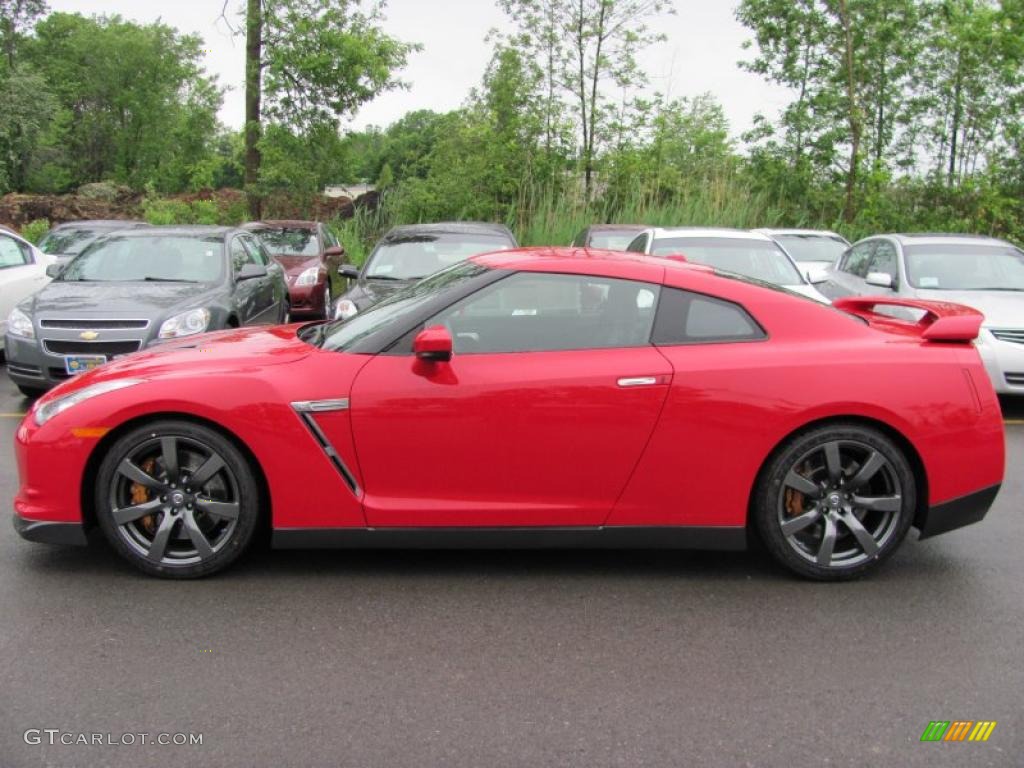 2011 GT-R Premium - Solid Red / Black Leather photo #11