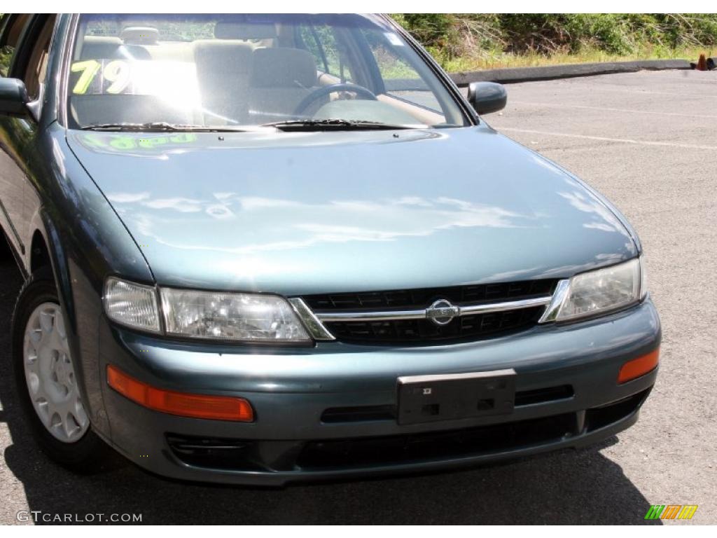 1998 Maxima GLE - Cypress Pearl Metallic / Beige photo #2
