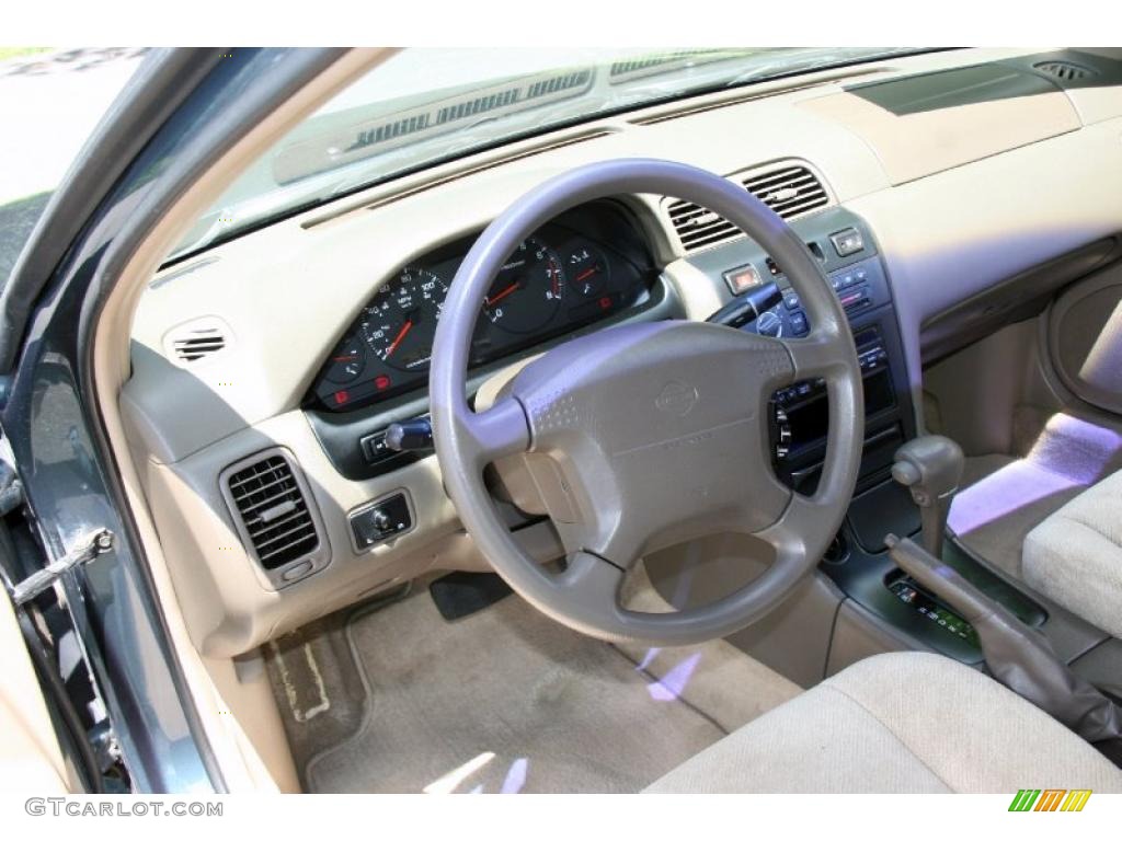 1998 Maxima GLE - Cypress Pearl Metallic / Beige photo #11