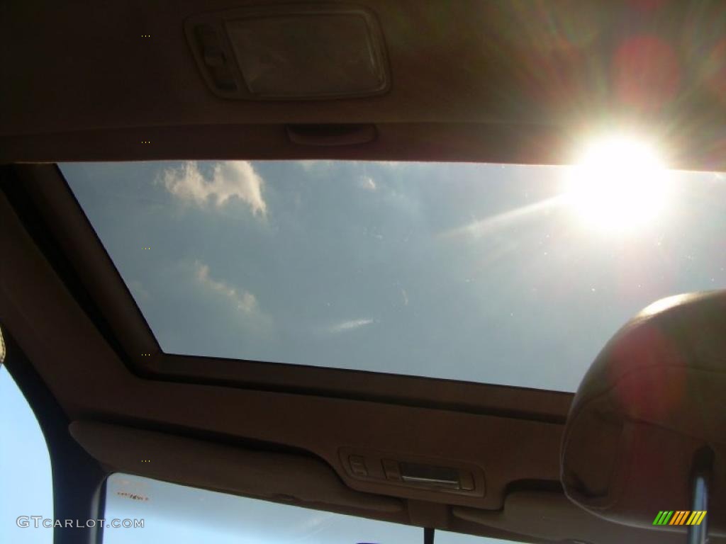 1994 Camry XLE V6 Sedan - Dark Emerald Pearl / Beige photo #18