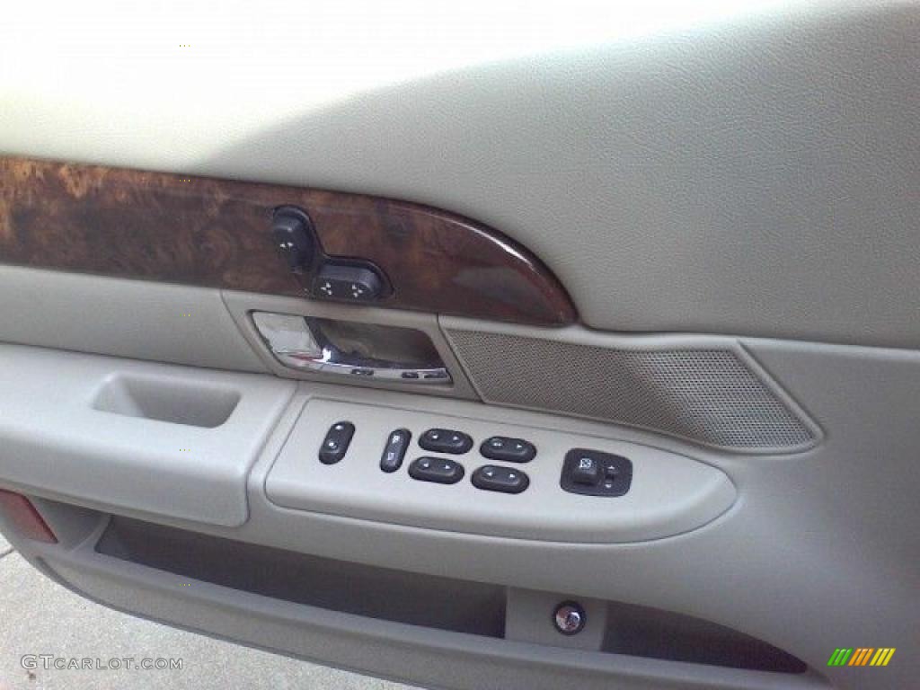 2006 Grand Marquis GS - Silver Birch Metallic / Medium Light Stone photo #12