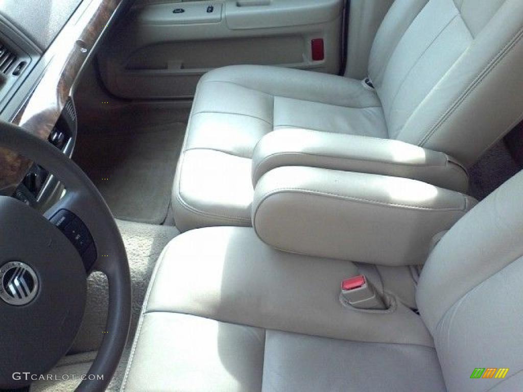 2006 Grand Marquis GS - Silver Birch Metallic / Medium Light Stone photo #13