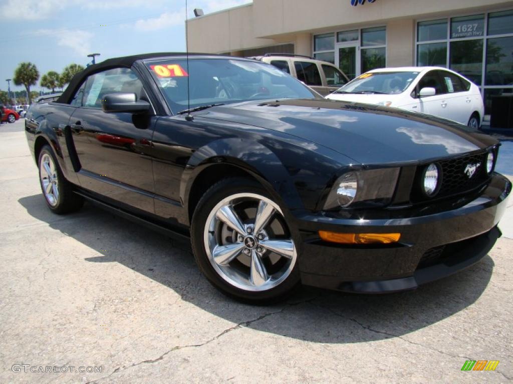 2007 Mustang GT/CS California Special Convertible - Black / Black/Dove Accent photo #26