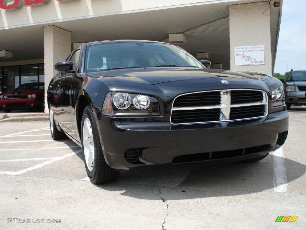 2010 Charger 3.5L - Brilliant Black Crystal Pearl / Dark Slate Gray photo #1