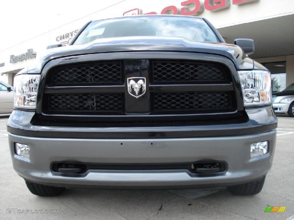 2010 Ram 1500 TRX4 Crew Cab 4x4 - Brilliant Black Crystal Pearl / Light Pebble Beige/Bark Brown photo #8