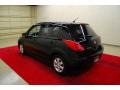Super Black - Versa 1.8 SL Hatchback Photo No. 4