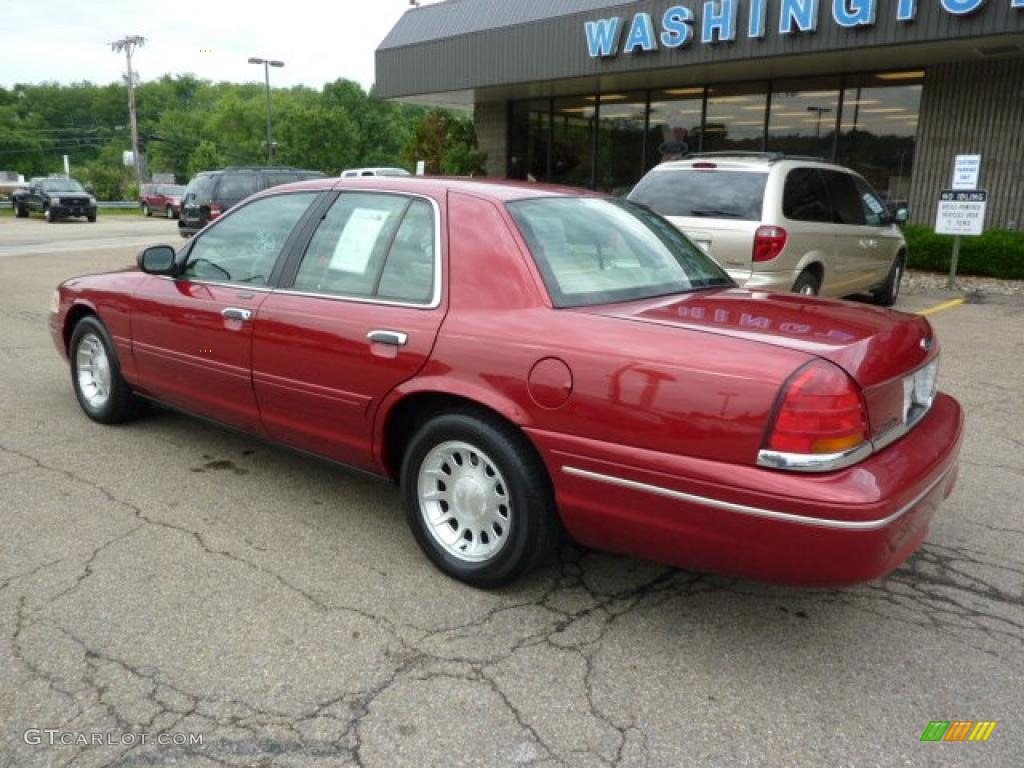 1999 Crown Victoria LX - Toreador Red Metallic / Medium Parchment photo #2