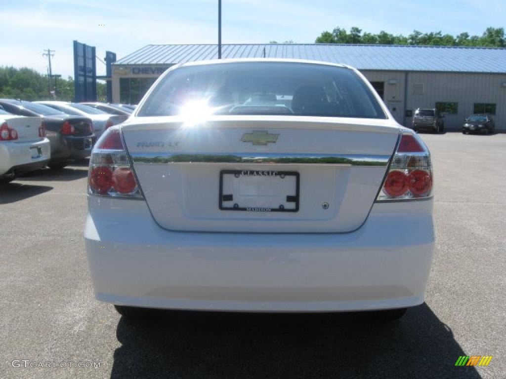 2010 Aveo LT Sedan - Summit White / Charcoal photo #5