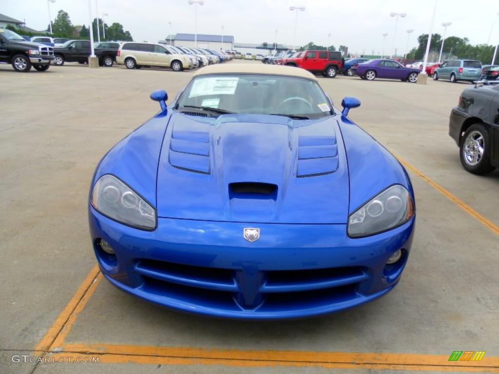2010 Viper SRT10 - Viper GTS Blue / Black/Tan photo #3