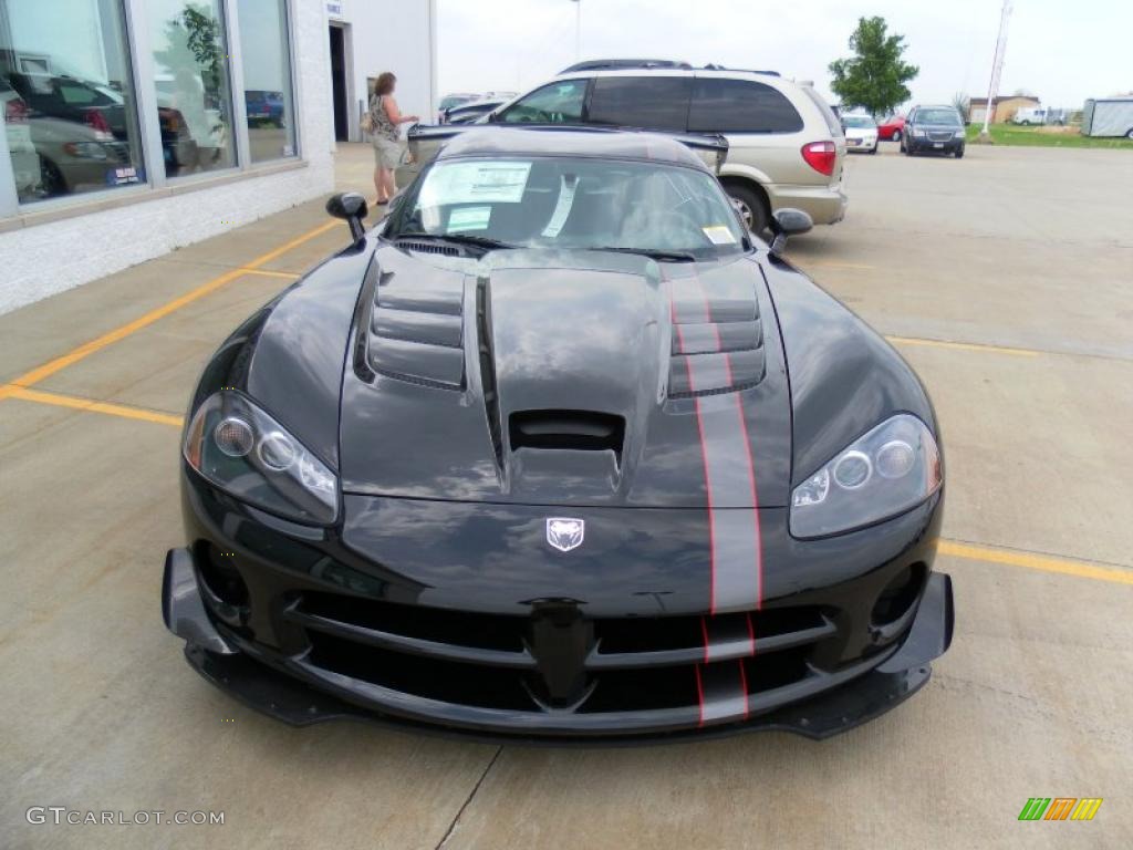 2010 Viper ACR VoooDoo Edition Coupe - Viper Black / Black photo #2
