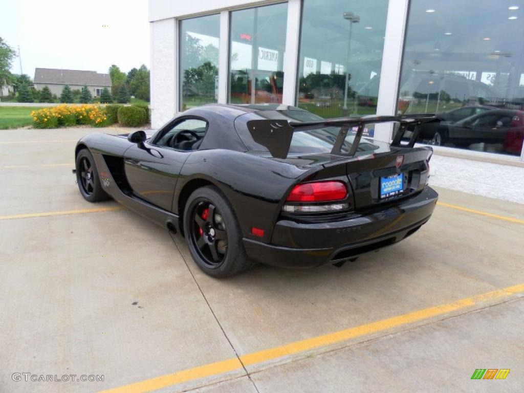 2010 Viper ACR VoooDoo Edition Coupe - Viper Black / Black photo #22