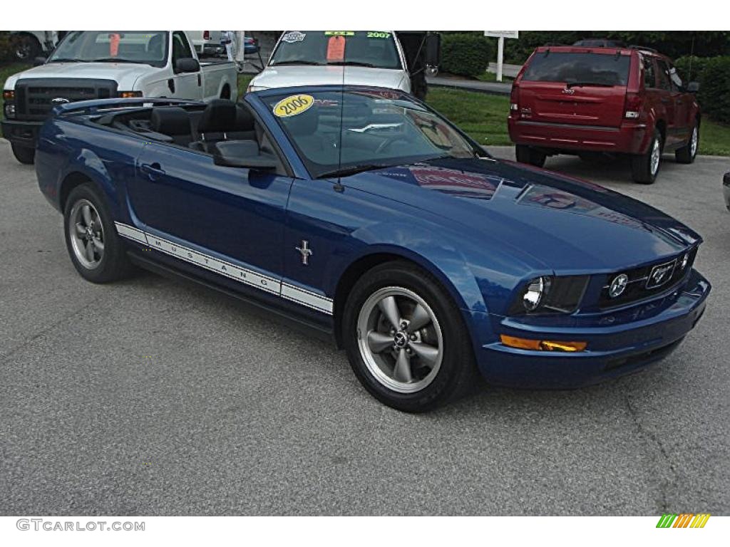 2006 Mustang V6 Premium Convertible - Vista Blue Metallic / Dark Charcoal photo #1