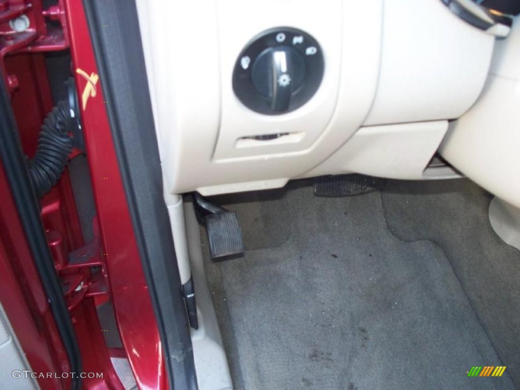 2007 Explorer XLT 4x4 - Redfire Metallic / Camel photo #5