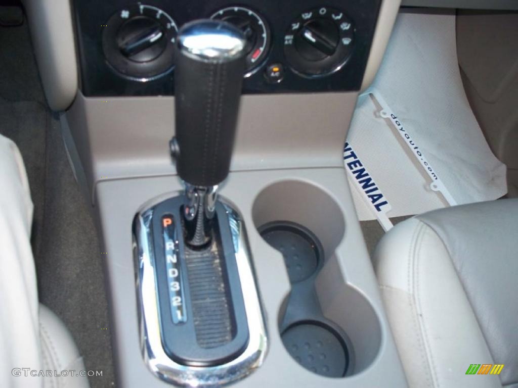 2007 Explorer XLT 4x4 - Redfire Metallic / Camel photo #11