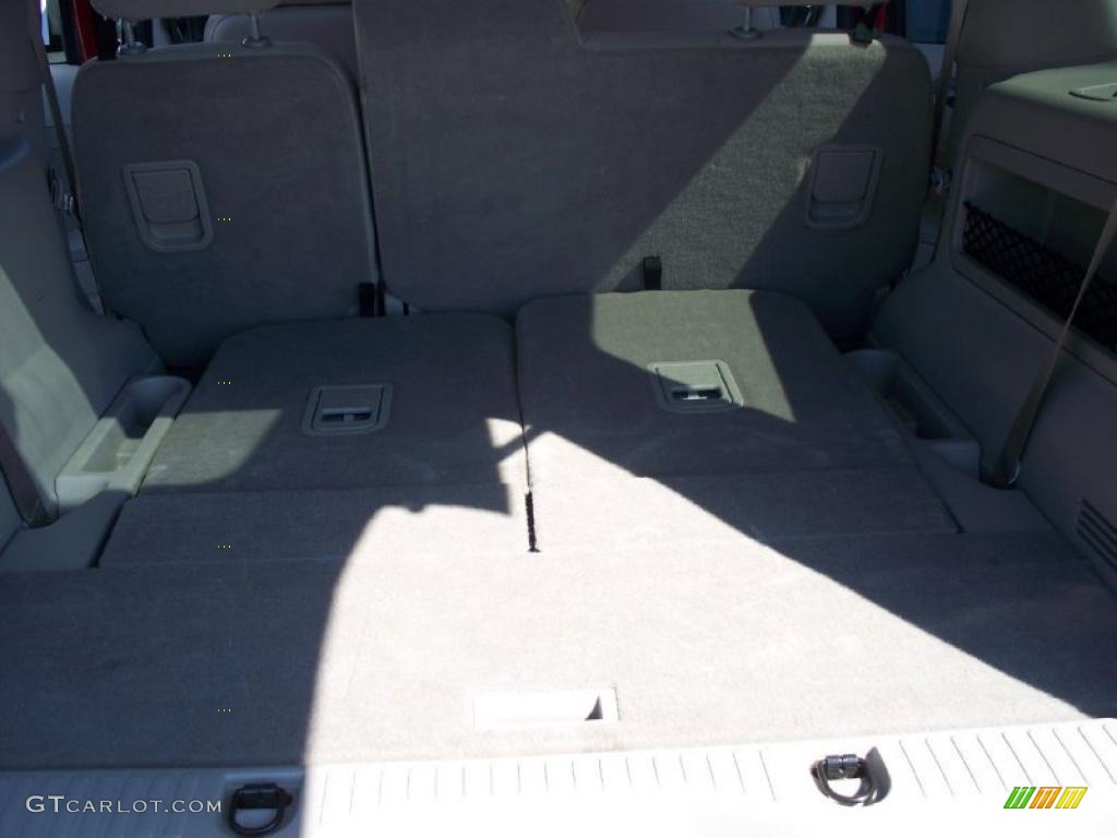 2007 Explorer XLT 4x4 - Redfire Metallic / Camel photo #24