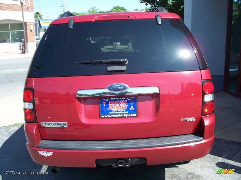 2007 Explorer XLT 4x4 - Redfire Metallic / Camel photo #29